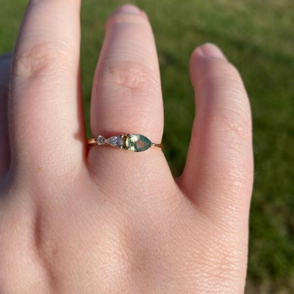 Etsy Moss Agate Ring, Pear Cut w 3 Gemstones, 925 Sterling Silver, Size 4 1/2 - Picture 2 of 7